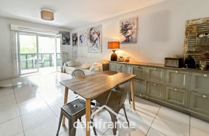 MÉRIGNAC – T3 avec balcon, parking couvert et résidence sécurisée — photo 2