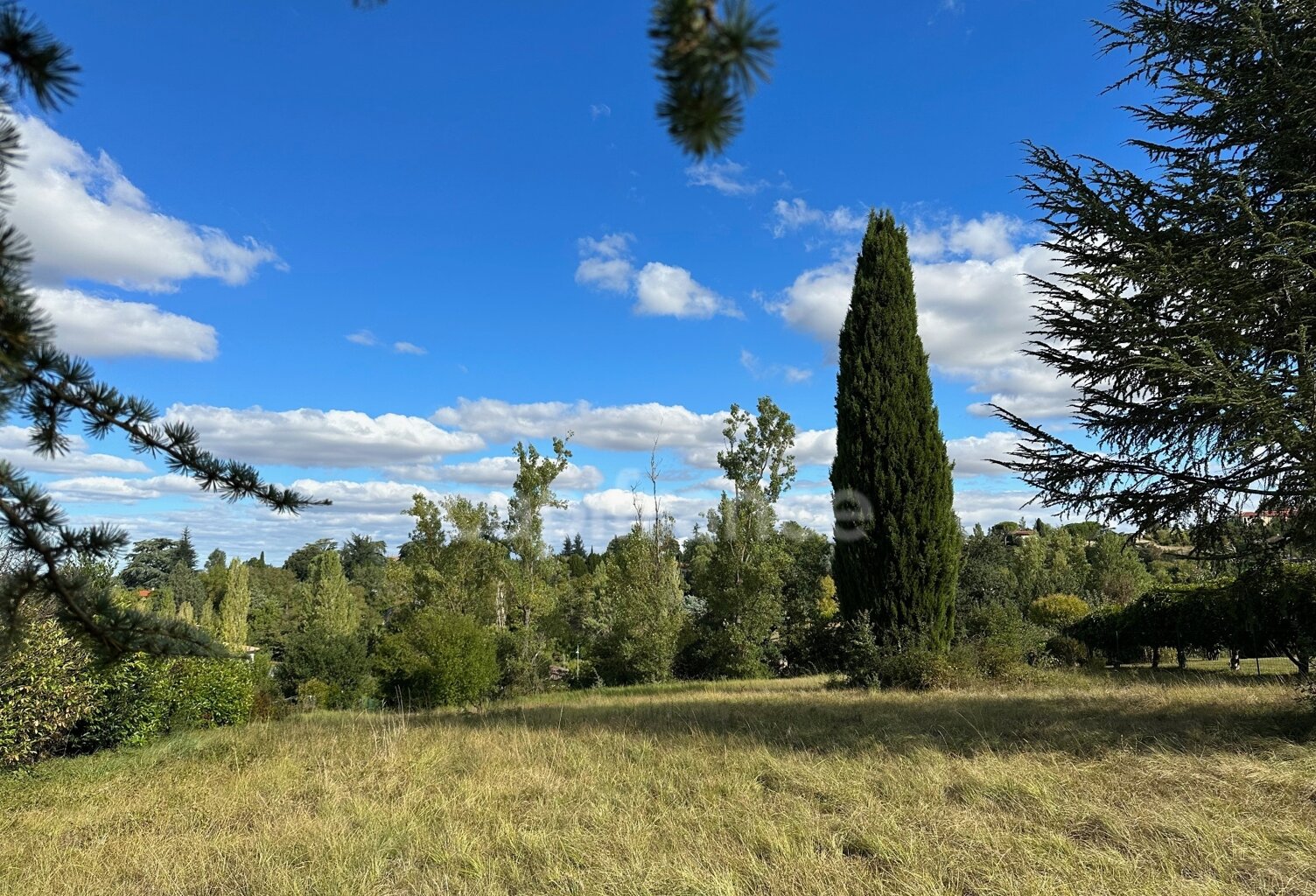 Dpt Gers (32), à vendre AUCH, terrain de 2 497,00 m² — photo 1