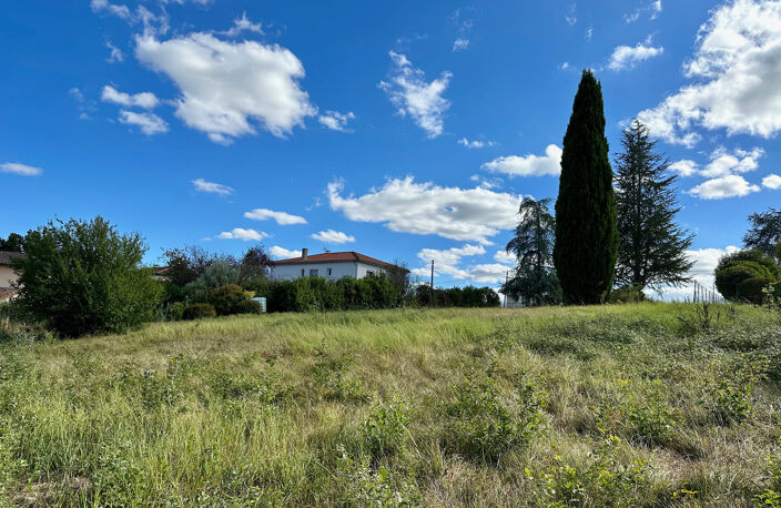 Dpt Gers (32), à vendre AUCH, terrain de 2 497,00 m² — photo 2