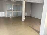 À vendre ? Local commercial de 56,36 m² à Bron (69) — photo 2