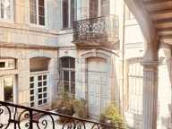 BESANCON BOUCLE, PROCHE  DE LA PLACE ST PIERRE, APPARTEMENT DE TYPE 6 DE 145 m2 — photo 3