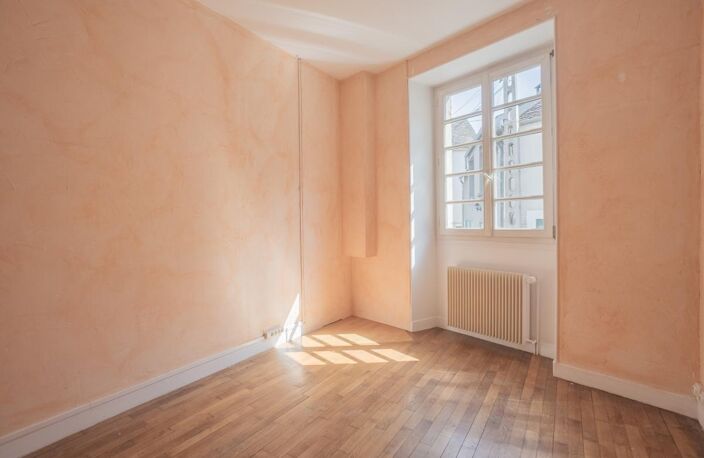 Maison - 97 m² - Moret-Loing-et-Orvanne (77) — photo 5