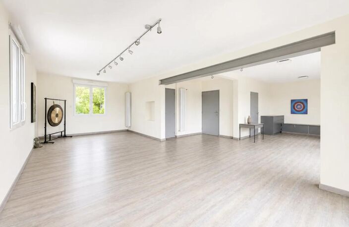 Maison de 8 pièces de 190.27 m² à Saint-Pierre-des-Corps — photo 4