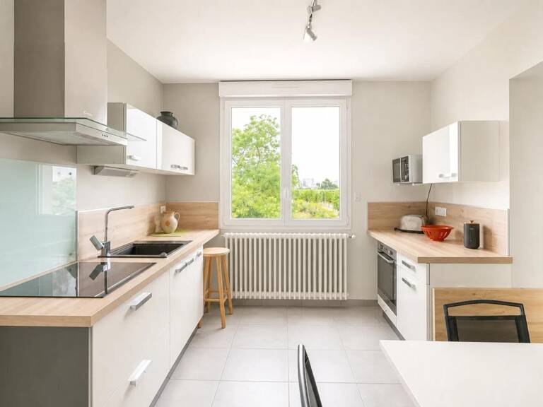 Maison de 8 pièces de 190.27 m² à Saint-Pierre-des-Corps — photo 1