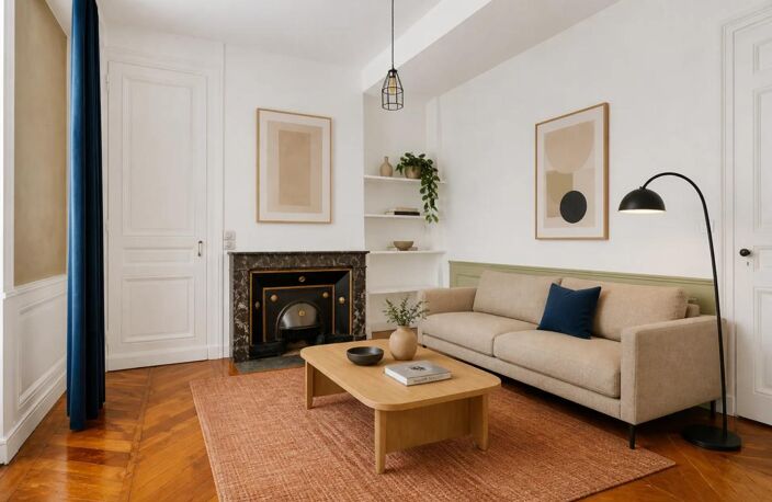 LYON 1er – PLACE SATHONAY – ÉLÉGANT T4 DE 89,44 m² AU CŒUR D'UN IMMEUBLE DE CARACTÈRE+CAVE+GRENIER — photo 4