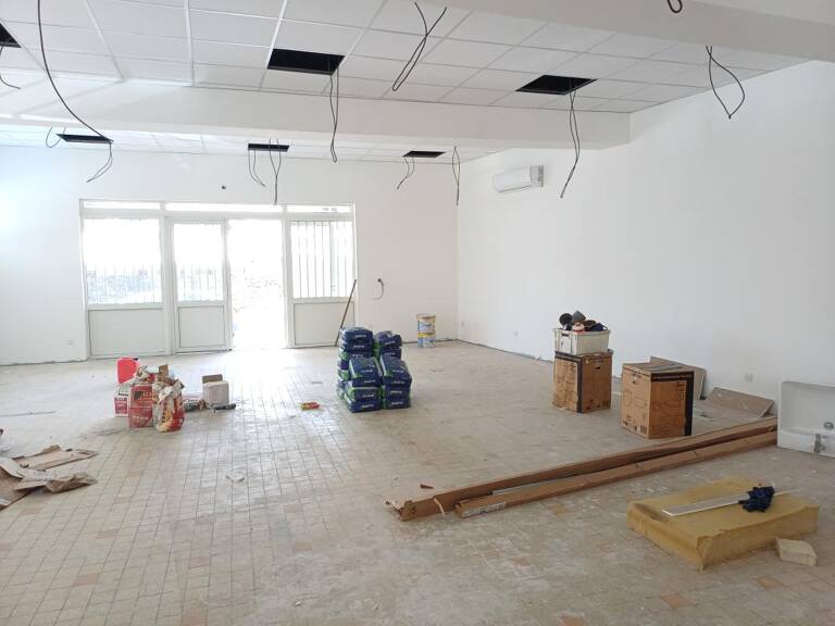 Local commercial ou PRO 117 m² Saint-Denis — photo 1
