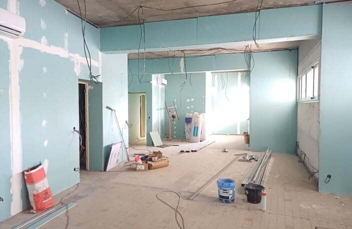 Local Commercial 90 m² Saint-Denis — photo 2
