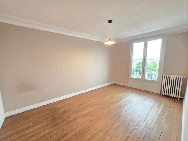 Appartement À Vendre — photo du bien