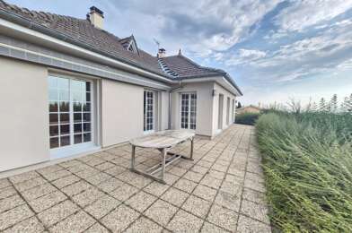 Maison 5 pièces 1400 €