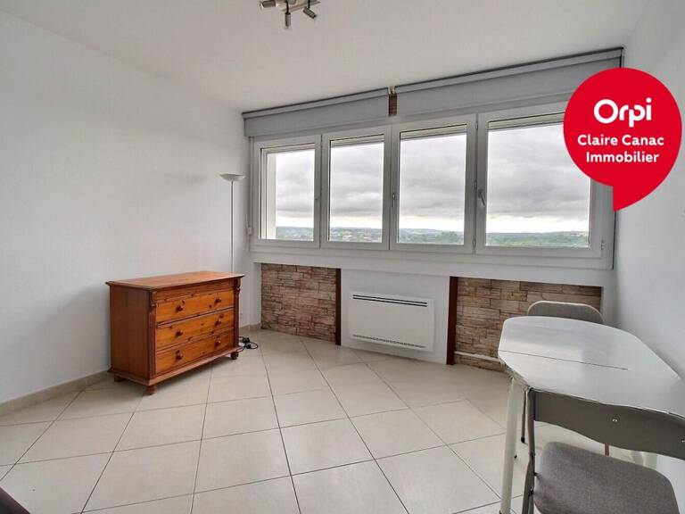 Appartement À Louer — photo 1