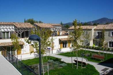 Appartement 2 pièces 98605 €