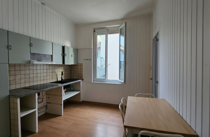 AGEN 47000 Immeuble  5 pièce(s) 108.55 m2 — photo 5