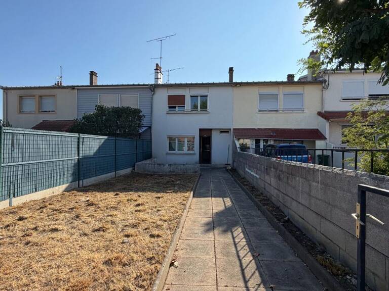 Premier achat ou investissement : maison 63m2, 3 chambres, avec jardin et avec fort potentiel d'évolution — photo 1