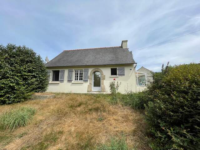 Maison Bourbriac terrain 1,6 hectare BAISSE DE PRIX NEGOCIABLE — photo du bien