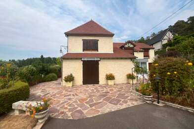 Maison 9 pièces 749900 €