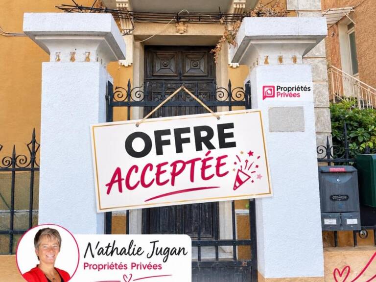 Vente TOULON Ouest - Maison de caractère à rénover de 205 m2 sur 318 m2 de terrain - Garage — photo 1
