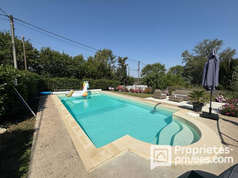 Maison La MARCHE ( 58400 ) 6 pièces 109.19 m2 avec piscine — photo 1