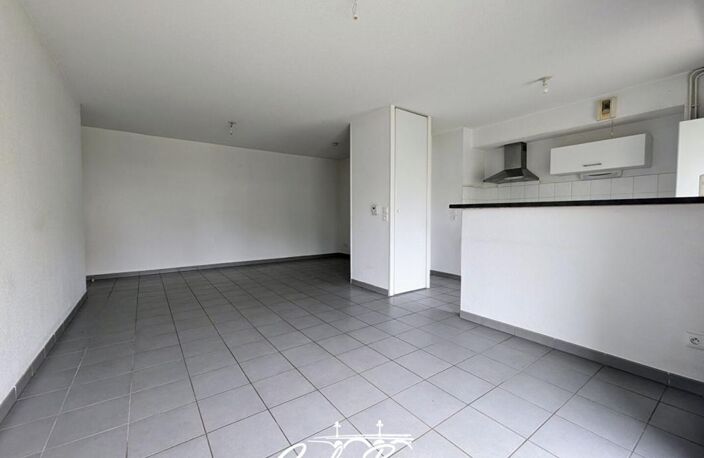 APPARTEMENT AVEC PARKING/TERRASSE - MERIGNAC CAPEYRON - T3 DE 68 m² — photo 4