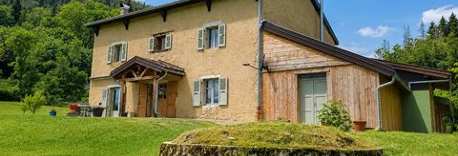 Maison 5 Pièces 230 m² à vendre à Prémanon (39220)