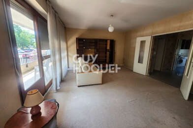 Appartement 4 pièces 215000 €