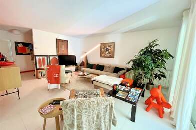 Appartement 3 pièces 640500 €