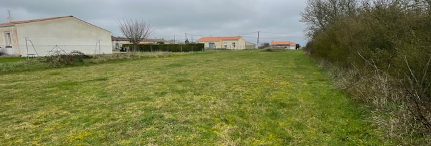 Terrain  1445 m² à vendre à Arces (17120)