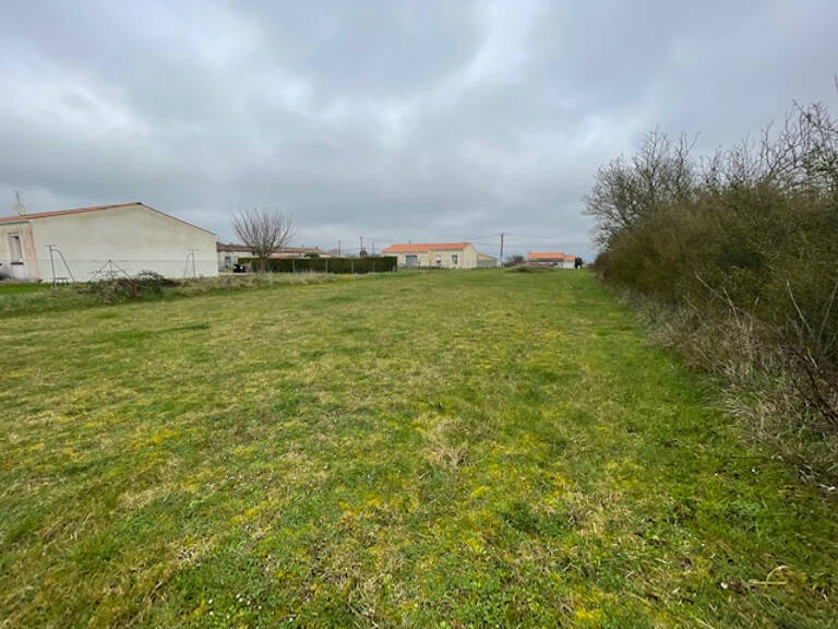  Arces Terrain constructible de 1445 m2 — photo 1