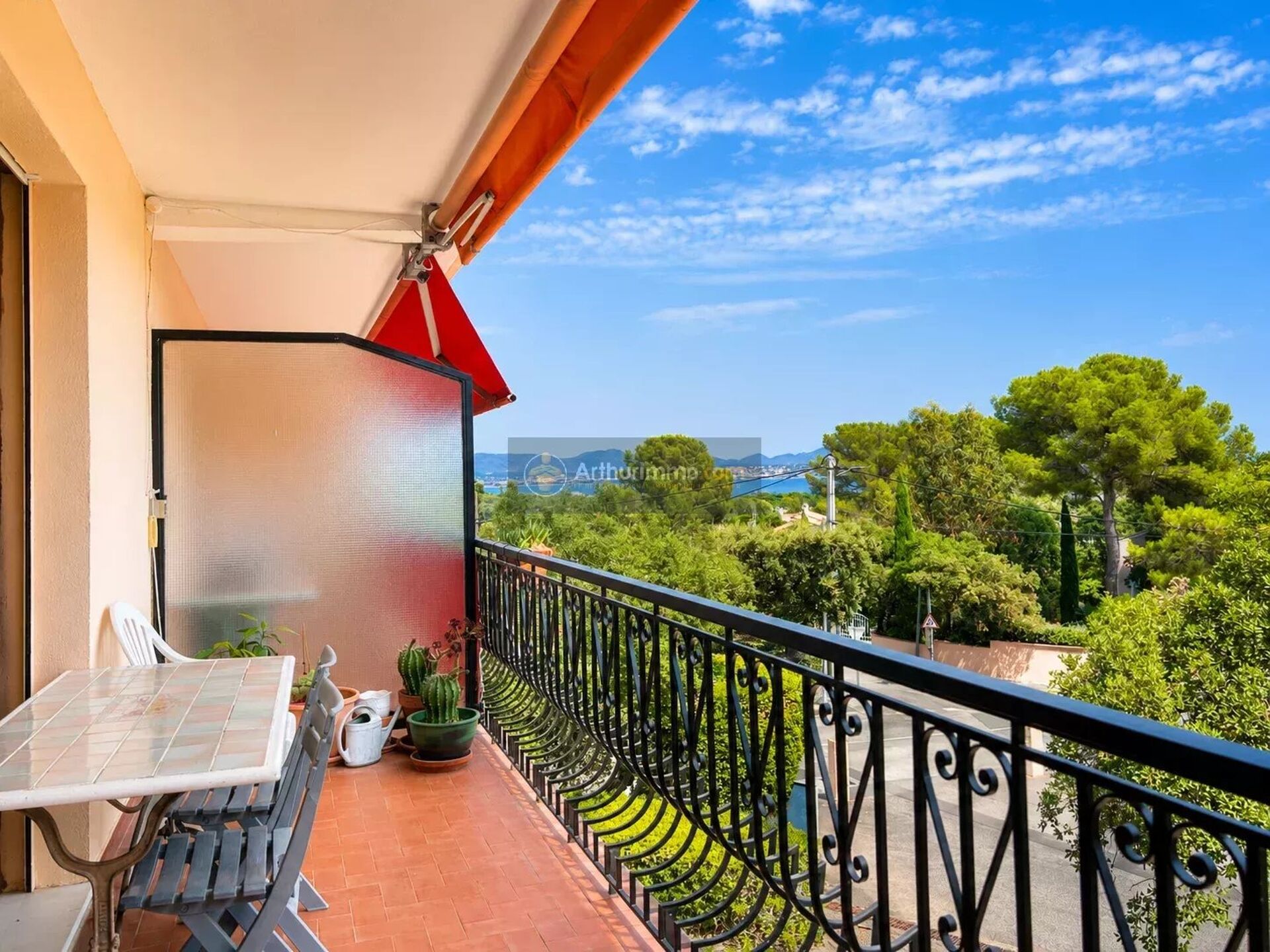 Appartement 3 pièces 73 m² · à Saint Aygulf · 73 m² · 330 000 €
