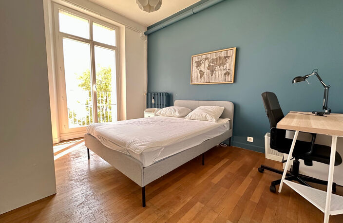 Grand appartement T5 de standing meublé, centre ville de Cle — photo 2