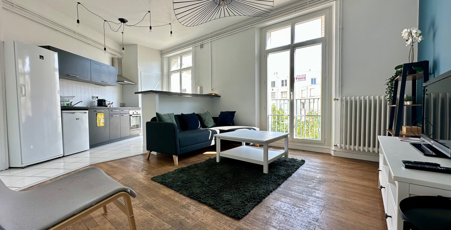 Grand appartement T6 de standing meublé, centre ville de Cle — photo 1
