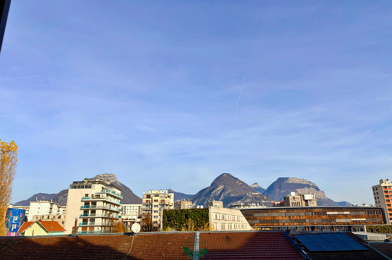 Appartement 4 pièces 970 €