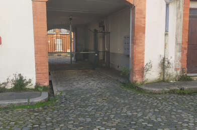 Garage  117 €