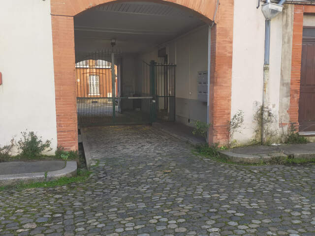 JEANNE D'ARC - Emplacement de parking — photo du bien