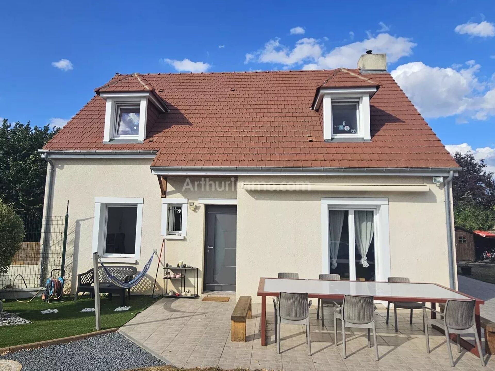 Maison 6 pièces 116 m² · à Escoville · 116 m² · 345 000 €