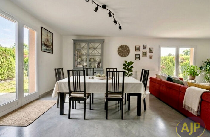 Maison 3 chambres et grand garage ! — photo 3