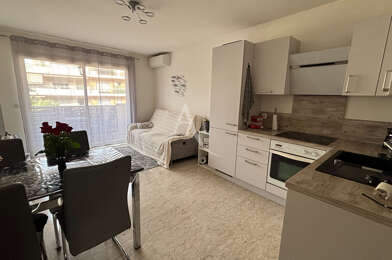 Appartement 3 pièces 1050 €