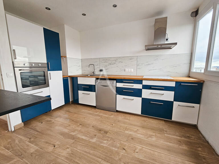 T4 91m² + BALCON + CAVE - MEULAN EN YVELINES — photo 1