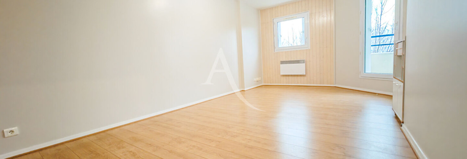 Appartement 1 Pièce 25 m² à louer à Jouy-le-Moutier (95280)
