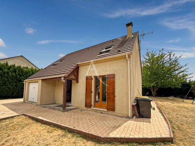 ETREPAGNY Pavillon 3 chambres Jardin — photo du bien