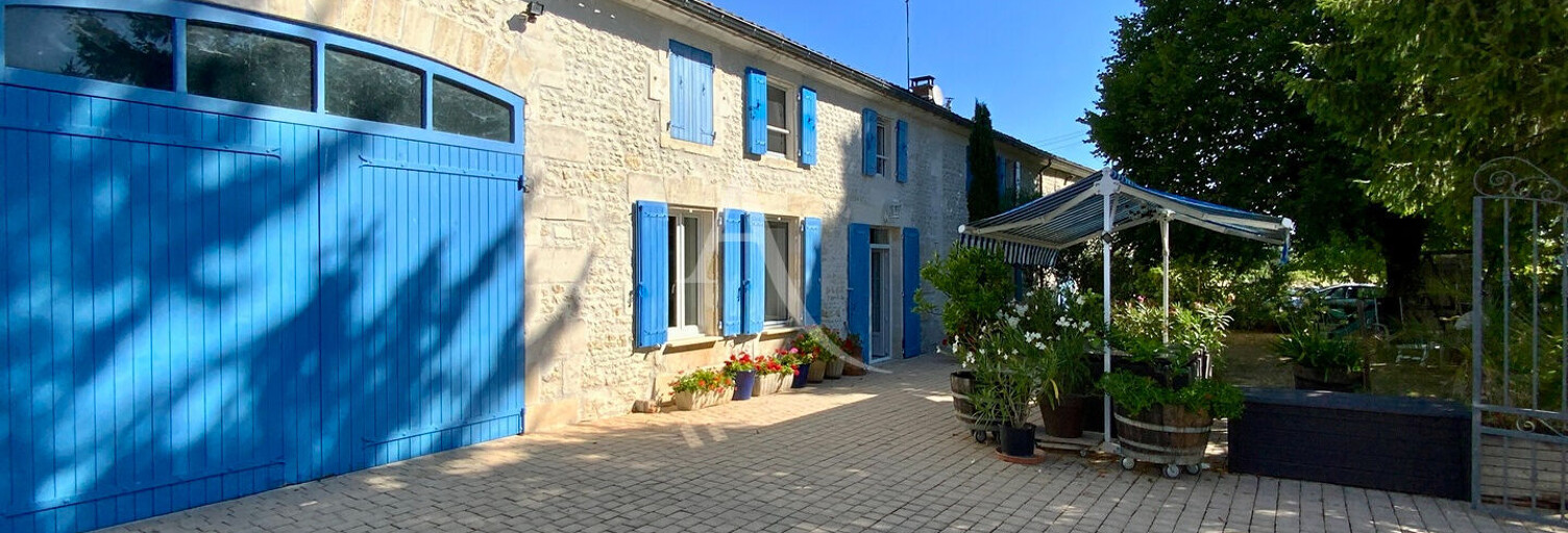 Maison 8 Pièces 224 m² à vendre à Jonzac (17500)