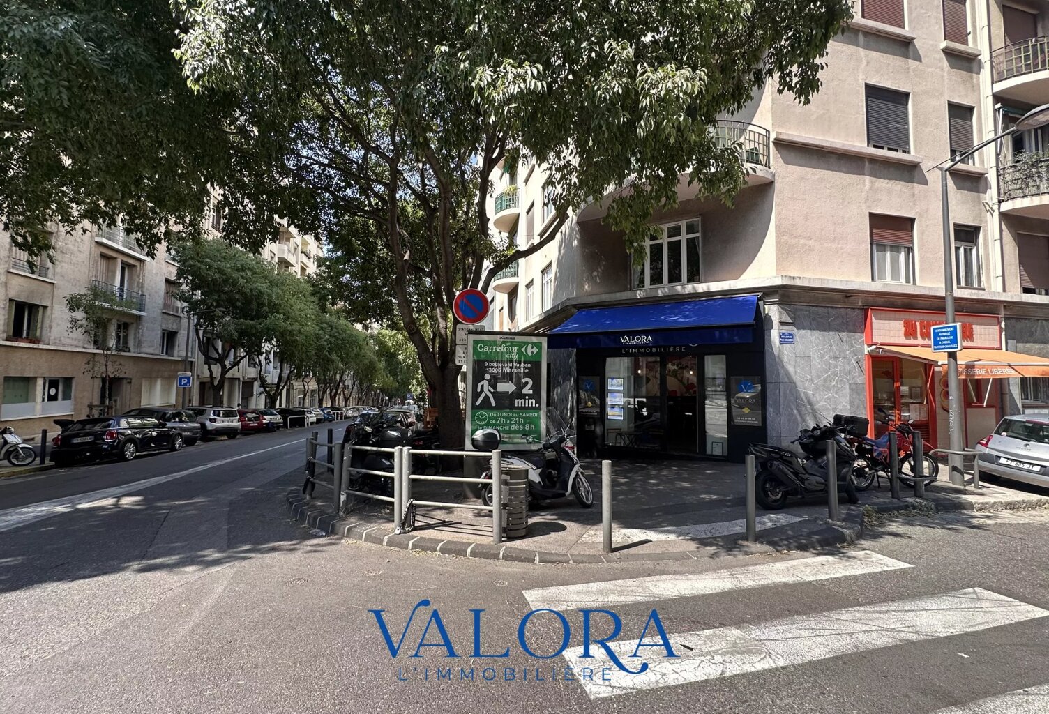 Local et fonds de commerce — photo 1