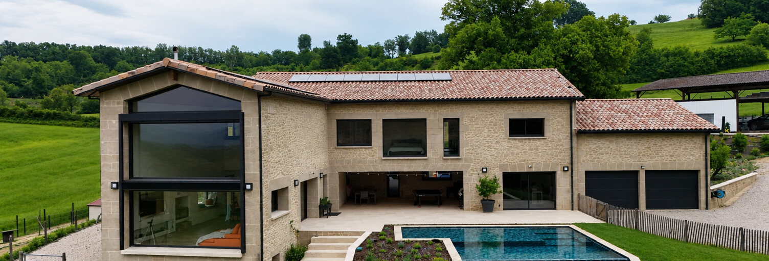 Maison 8 Pièces 366 m² à vendre à Saint-Donat-sur-l'Herbasse (26260)