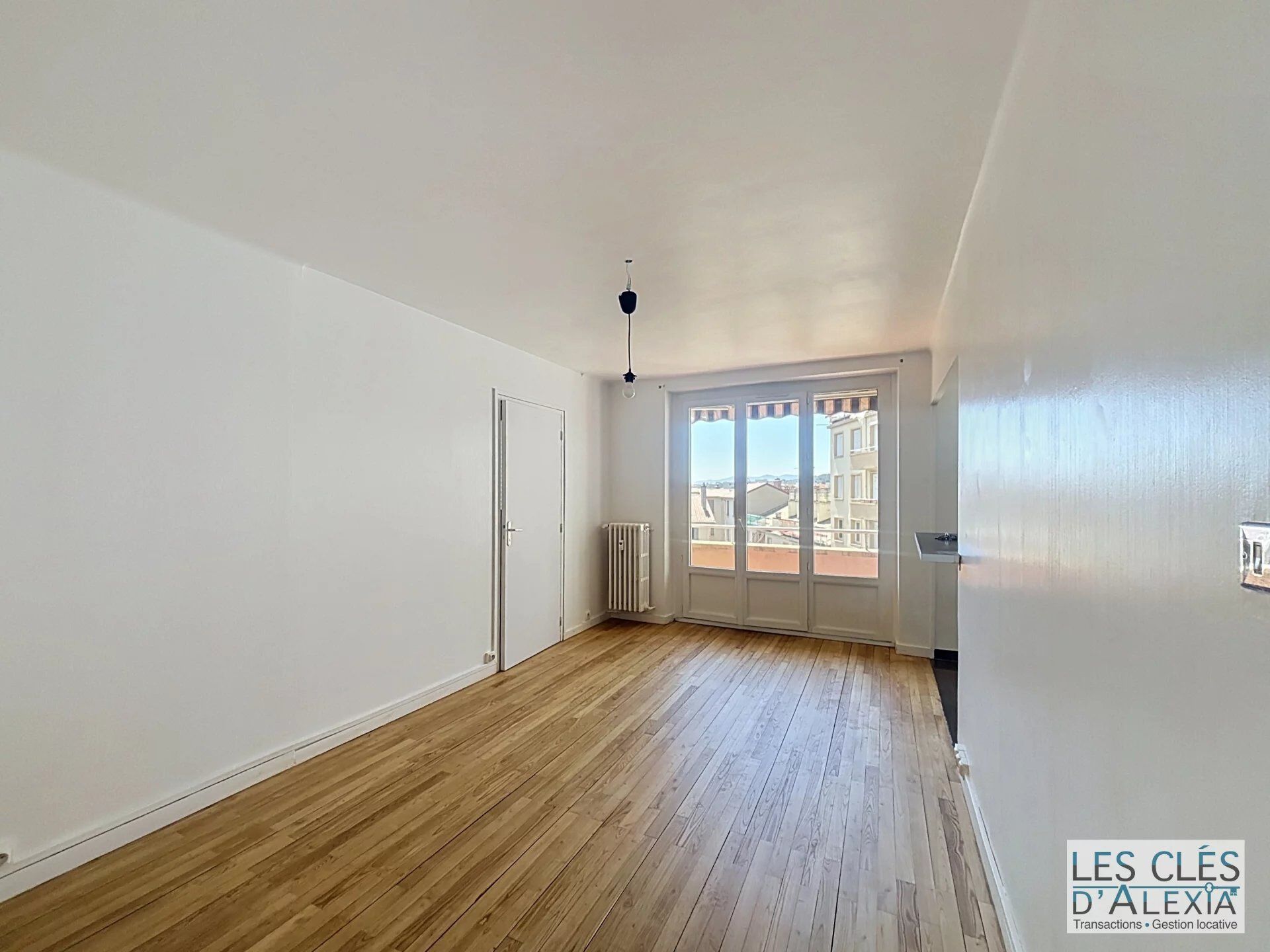 Appartement L T