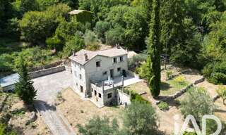 Maison 6 Pièces 110 m² à vendre à Bonson (06830)