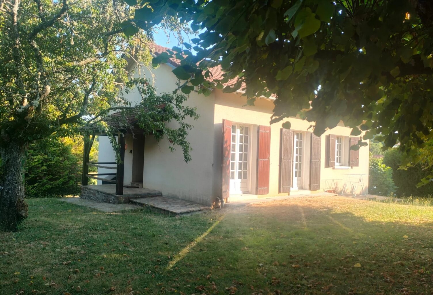 Maison sur sous sol Champagnac la Riviere — photo 1