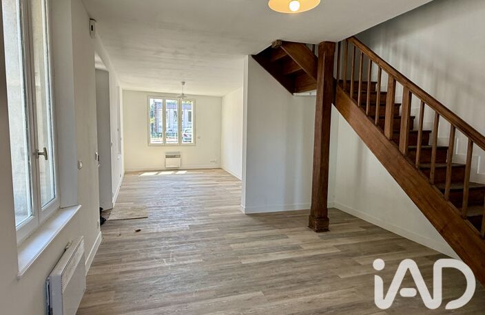 Location Maison de ville 5 pièces — photo 2