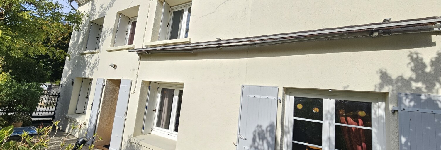 Maison 5 Pièces 98 m² à vendre à Saint-Fort-sur-le-Né (16130)