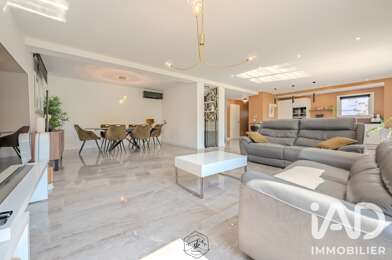 Maison 5 pièces 438000 €