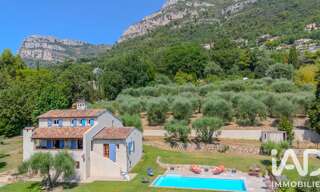 Maison 6 Pièces 165 m² à vendre à Saint-Jeannet (06640)