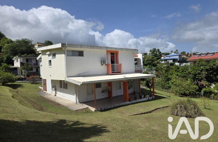 Vente Maison/villa 7 pièces — photo 2